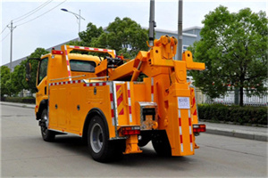 罗城高速路拖车费